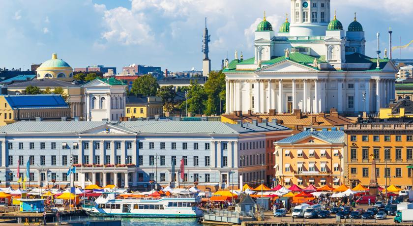 Finnair рейсы из Москвы и Санкт-Петербурга в Хельсинки.