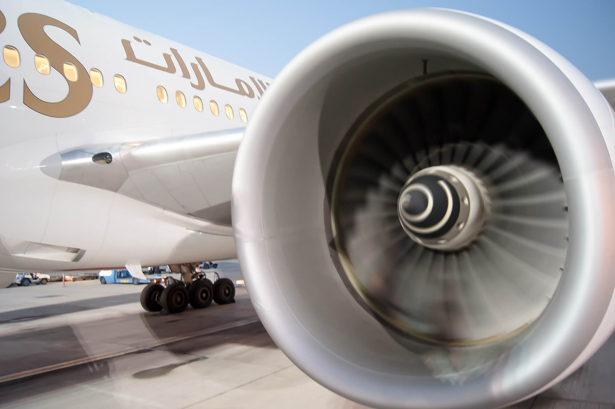 Emirates информирует о повышении тарифов экономкласса в ноябре