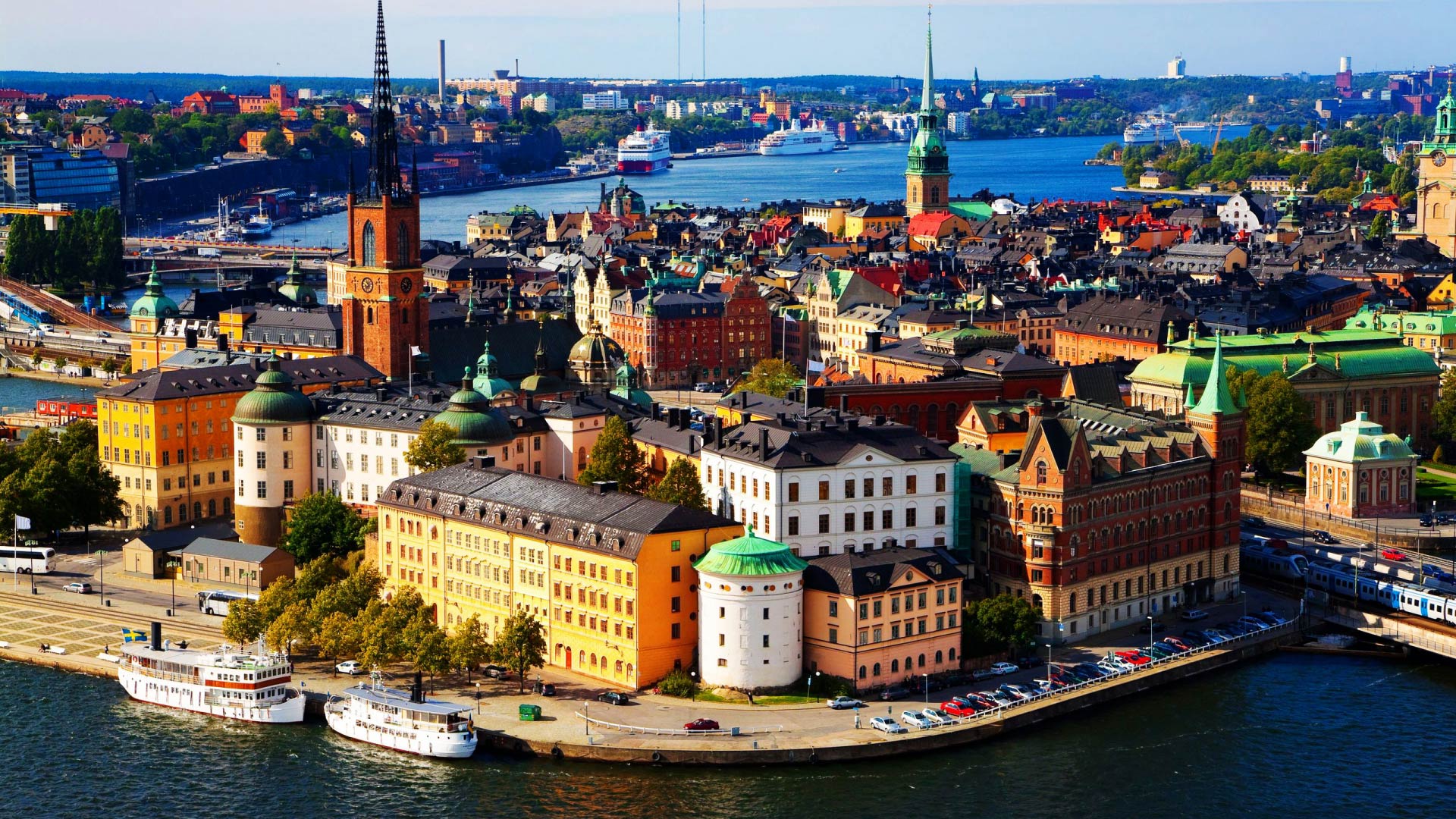 Выходные в Скандинавии  1 ночь в Хельсинки+ 1 ночь на пароме+ 2 ночи в Стокгольме  Вылет по четвергам.